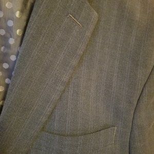Perry Ellis Men's Suit